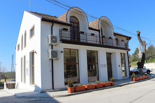 Старата къща