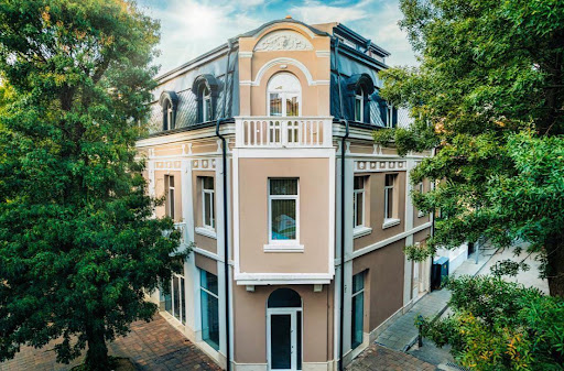 Хотел VIP APART HOUSE